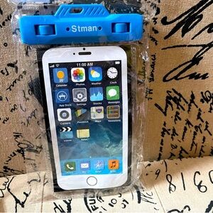 Waterproof Phone Pouch - Blue
